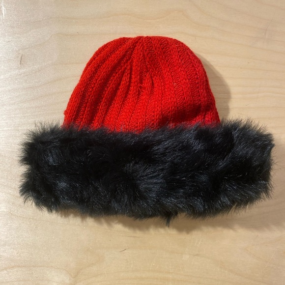 Silver Stone Fur Lined Toboggan (AV) - Picture 5 of 8